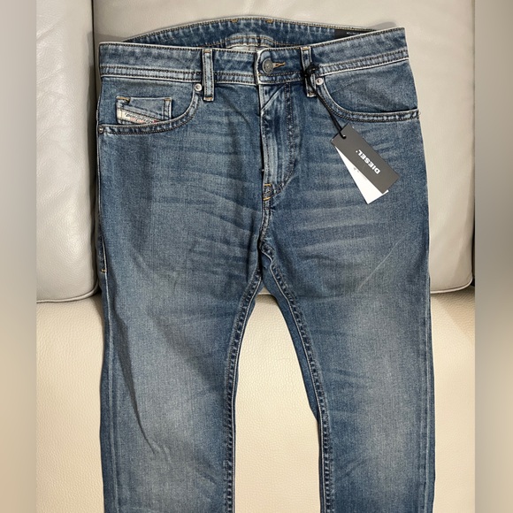 NWT - Diesel Thommer Slim Fit Jeans - W29 L32 - Picture 4 of 11